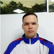 Entrenador deportivo especializado en fútbol